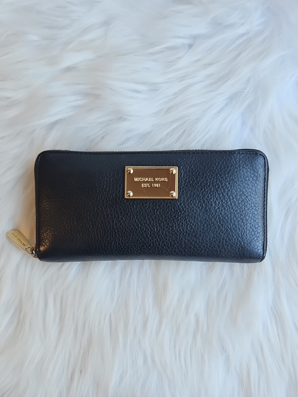 Michael Kors Black Zip Around Wallet